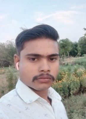 Ajay Kumar, 18, India, Surat