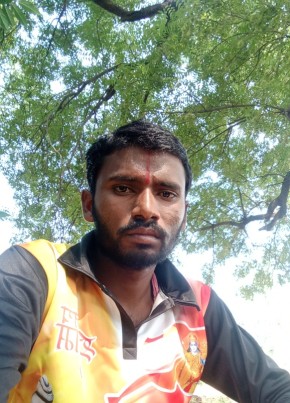 पिराजी, 24, India, Mukher