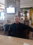 Михаил, 66 лет, Краснодар