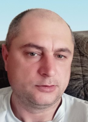 Віталік, 39, Україна, Чернівці