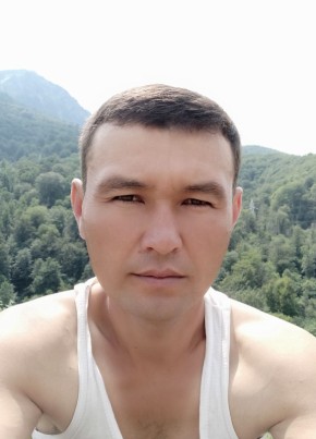 Узбекистон, 31, Россия, Красная Поляна