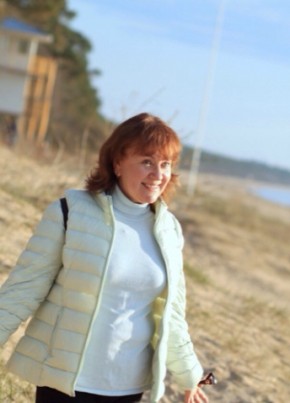 Irina, 60, Россия, Санкт-Петербург