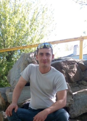 Александр, 40, Россия, Алмазный