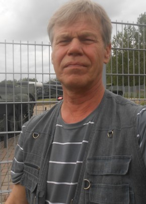 Алексей, 66, Россия, Череповец