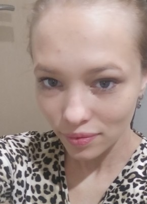 Карина, 27, Россия, Тюмень