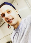 Евгений, 24 года, Казань