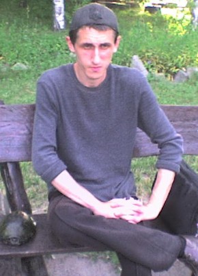 Sergey Savchenko, 22, Ukraine, Cherkasy