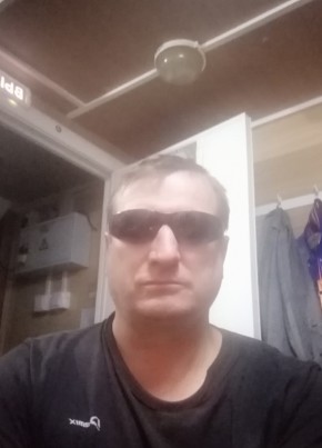 Александр, 54, Россия, Усть-Катав