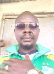 Moussa, 48 лет, Abidjan