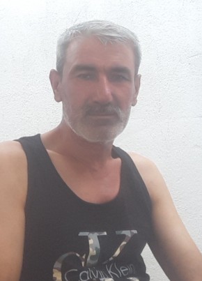 Yalçın, 51, Türkiye Cumhuriyeti, İzmir