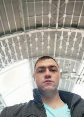 Dmitriy, 32, Россия, Тамань