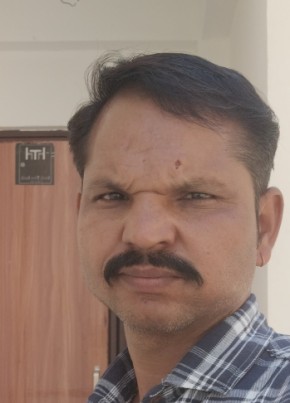 Dinesh Kumar, 29, India, Jaipur