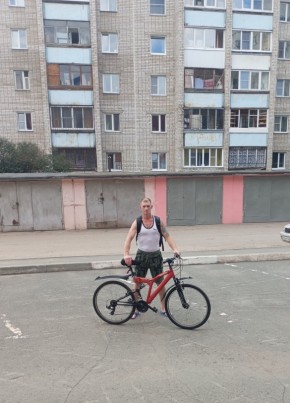 Евгений, 40, Россия, Усть-Калманка