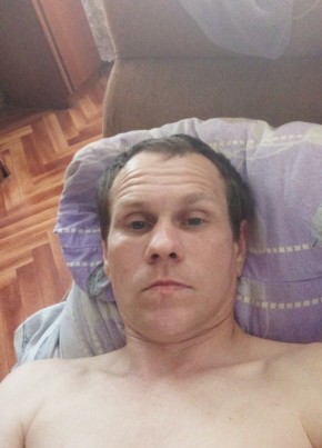 Александр, 39, Россия, Ракитное