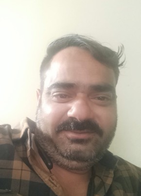 Nitesh Parmar, 42, India, Durg