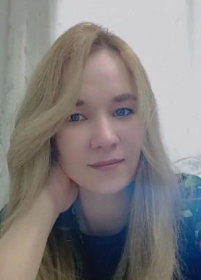 Елена, 33, Россия, Феодосия