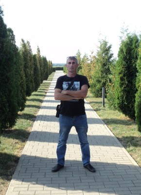 Владимир, 49, Россия, Астрахань