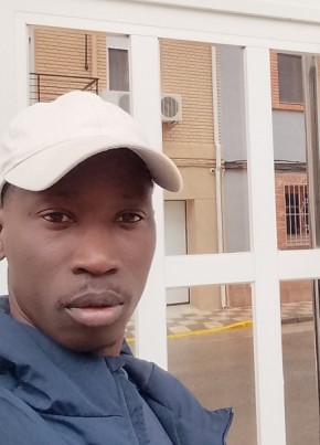Foday Camara из Albacete 36 лет