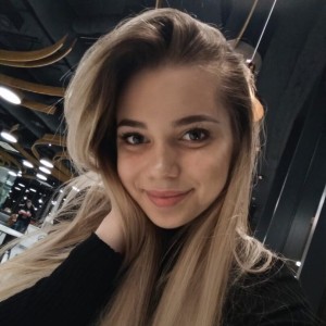 Мұзды шампанмен ауызша секс