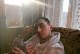 Pavel, 25 - Just Me