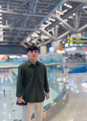 Shaxriyor из Toshkent 18 лет
