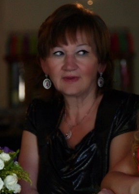 Людмила, 70, Россия, Березники