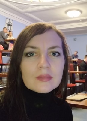 Нелля, 46, Россия, Санкт-Петербург