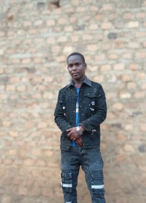 Fabrice из Mubende 27 лет