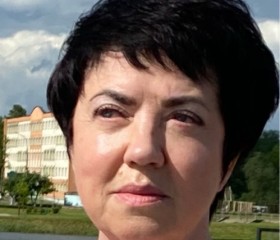 Larisa, 61, Vancouver