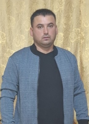 Далер