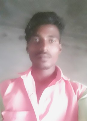 Anand Thakre, 19, India, Dhule