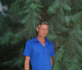 Юрий, 58 лет, Саратов
