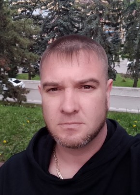 Денис из Пятигорска 39 лет