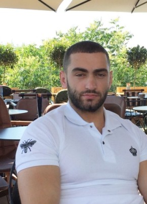 Zamir, 32, Albania, Tirana
