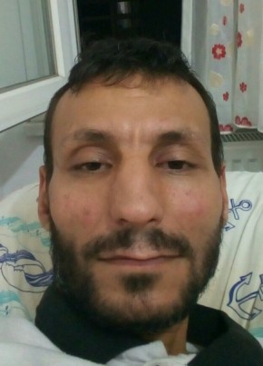 Güven, 33, Türkiye Cumhuriyeti, İstanbul