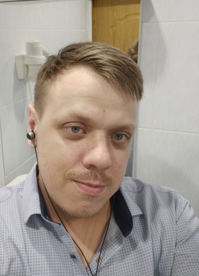 Александр, 36, Россия, Карабаново