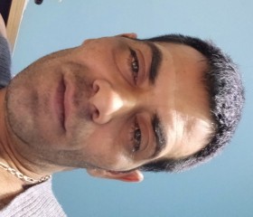 Валентин, 19, Sofia