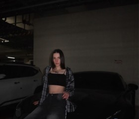 Vlada, 23, Hong Kong