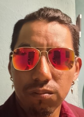 Yovani из Xalapa 27 лет