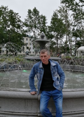 Константин, 47, Россия, Макаров