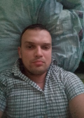Олег, 34, Россия, Белгород
