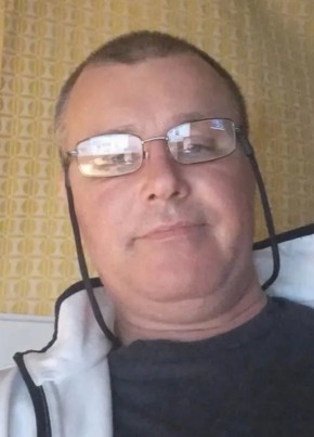 Александр из Батайска 52 года