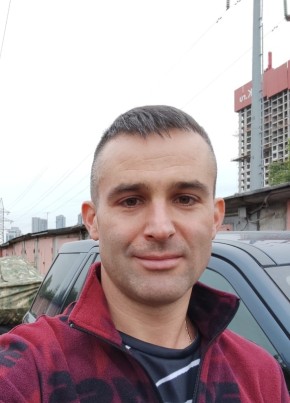 Maksim, 36, Russia, Moscow