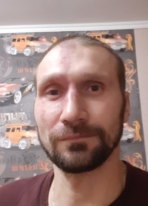 dmitriy, 44, Belarus, Smargon