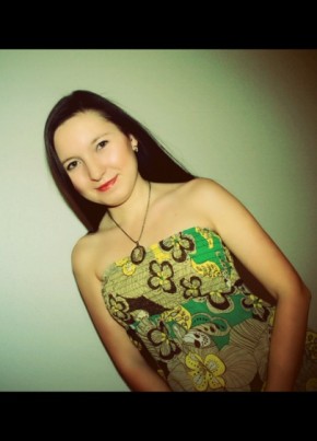 Эльвира, 32, Россия, Казань