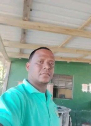 Cylus, 43, Saint Lucia, Castries