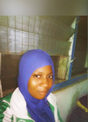 Abdeen  Zainab, 24, Ghana, Wenchi