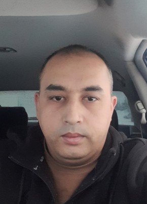 Отабек из Магадана 32 года