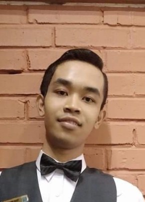 Htet Wai Yan, 23, Myanmar (Burma), Naypyitaw