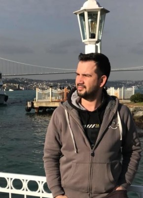 Şafak, 40, Türkiye Cumhuriyeti, İstanbul